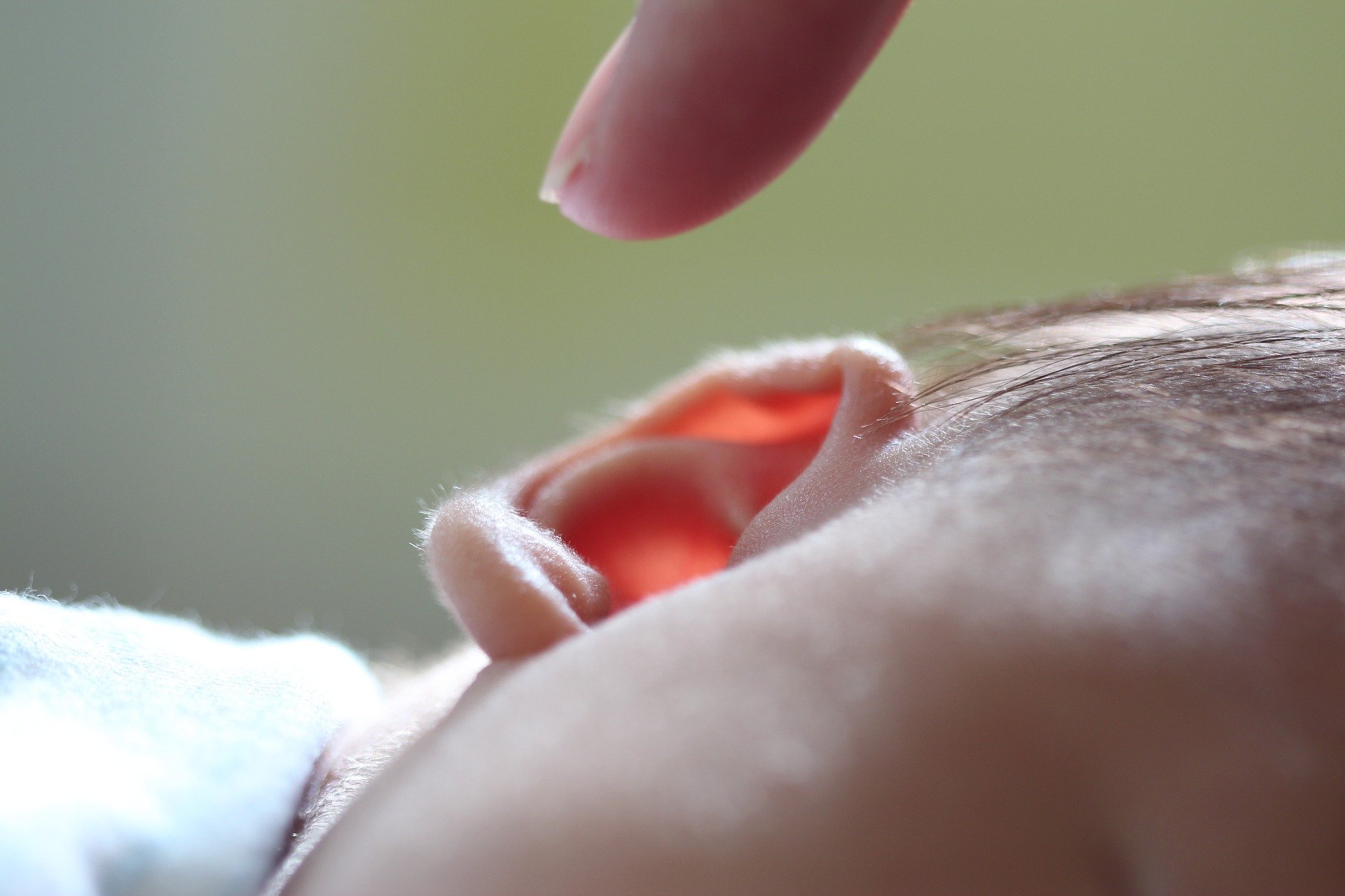 Uszy niemowlaka